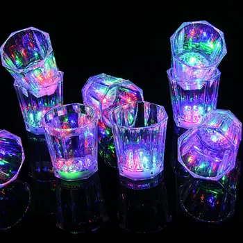 10stk Mini LED Blinker Plast Drikke Vin Drikke Kop Bar Dekorative Party Club Krus Farve med Blinkende Lys Whisky Krus til Bar