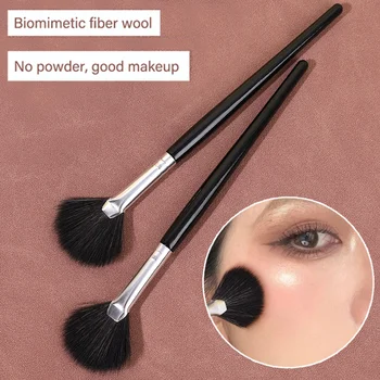 Fan Form Loose Powder Brush 1/2PCS Professionel Bløde Hår, Træ Håndtag Blush, Highlighter Makeup Pensler Facial Kosmetisk Værktøjer