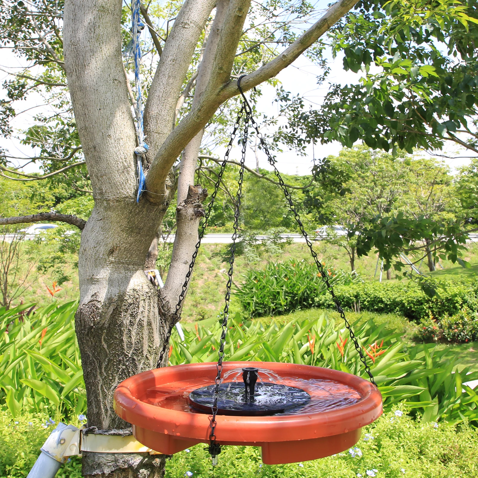 12 Tommer Bird feeder Hængende fuglebad med springvand Udendørs Fugl Drikke Fugl Skuffe med Krog og Kæde til Have Terrasse